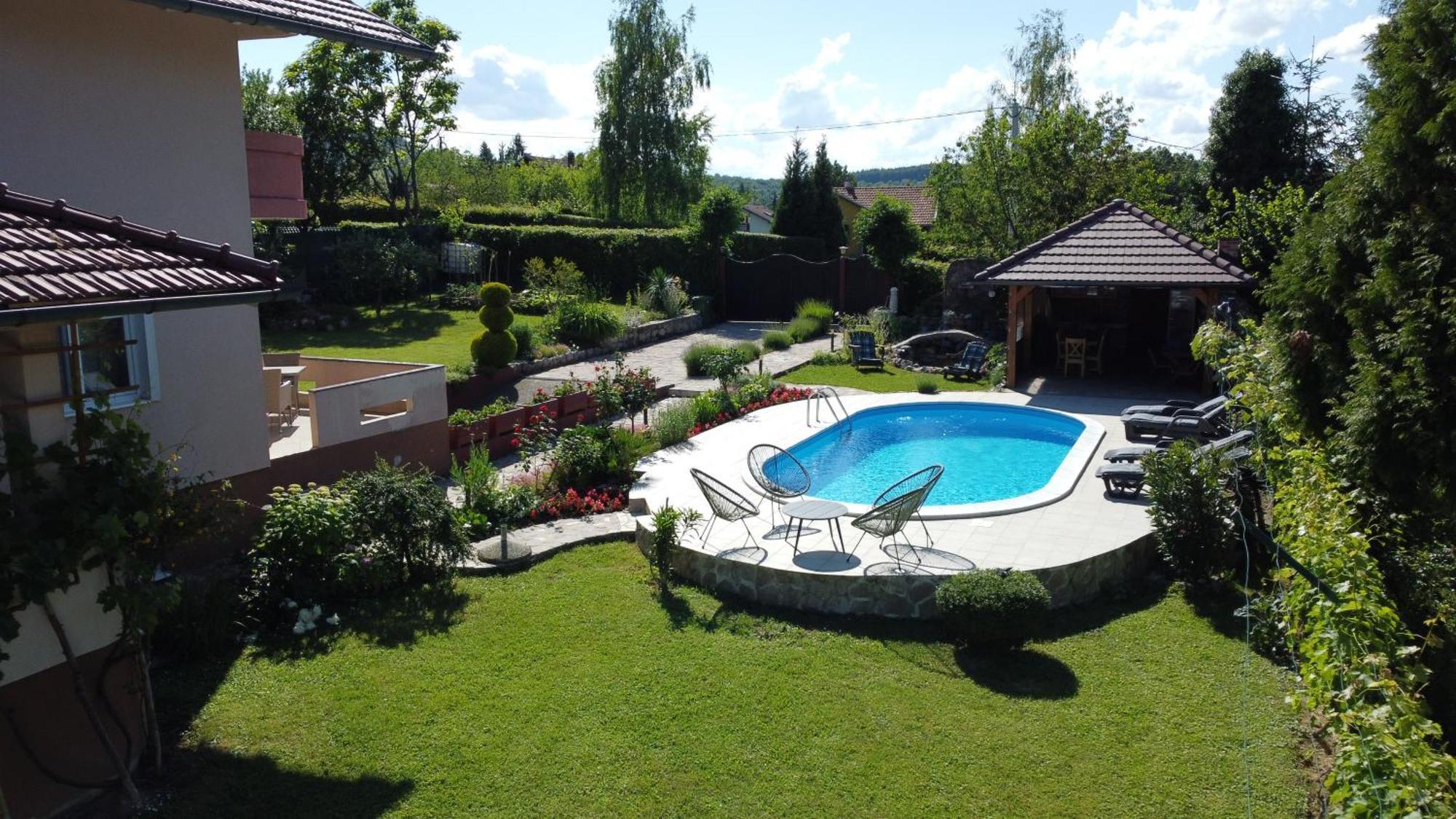 Villa Katarina With Pool Banja Luka Eksteriør billede