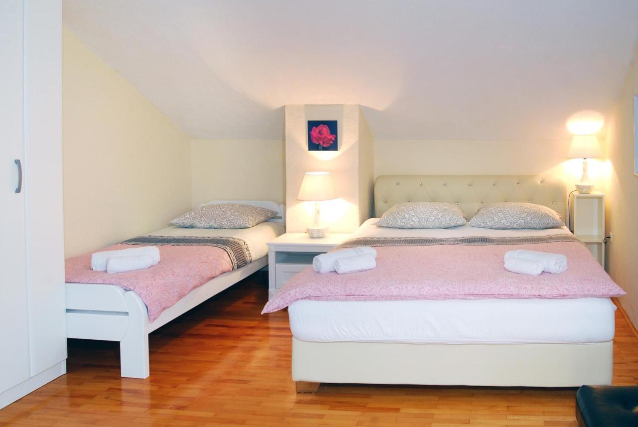 Villa Katarina With Pool Banja Luka Eksteriør billede