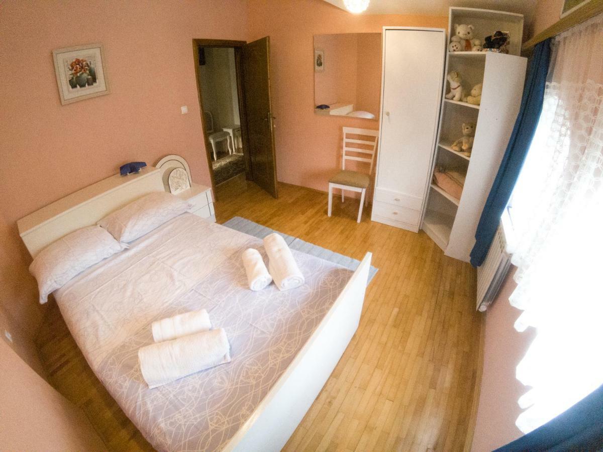 Villa Katarina With Pool Banja Luka Eksteriør billede