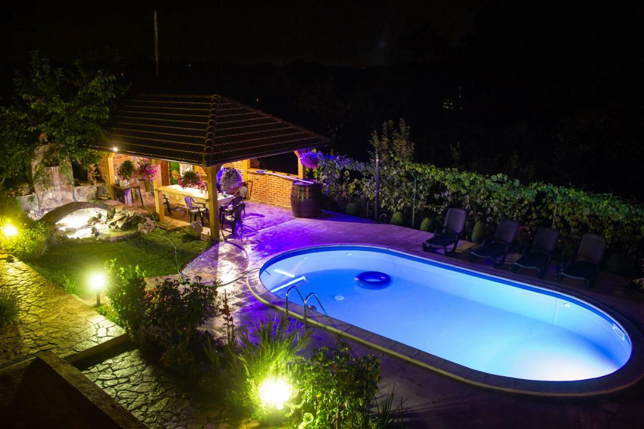 Villa Katarina With Pool Banja Luka Eksteriør billede